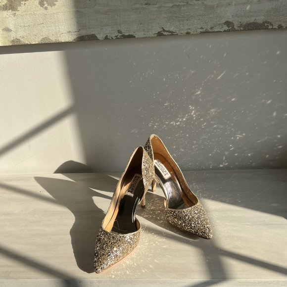 Badgley Mischka Daisy II Half d'Orsay Pump - Picture 12 of 13